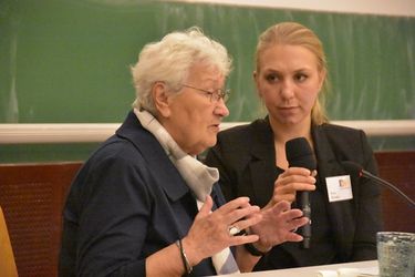 Zdzisława Włodarczyk beim Zeitzeugengespräch